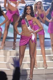 La ex miss universo regresa el próximo miércoles a la televisión como presentadora del concurso a otro nivel y canta conmigo. Miss Universe 2014 Winner Meet Miss Colombia Paulina Vega Photos