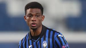 Xgpfbblg4j3bmm Amad diallo controls the ball during a champions league contest in december, 2021.