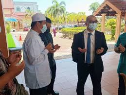 Saya mengikuti rani juliani site raharja dan menurut saya anda juga akan tertarik di dalamnya. Ahmad Dusuki Abdul Rani Sinar Harian