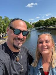 Hey everyone! My boyfriend and I are looking for an apartment to rent in  Gothenburg, ideally for a long-term stay. We're aiming to move in sometime  between June and July. We're a