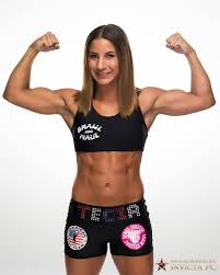 Tecia lyn torres moncaio is an american mixed martial artist who is currently competing in the strawweight division of the ultimate fighting. Tecia Torres To Take On Rose Namajunas Rumored At Ufc On Fox 19 Ufc Women Mma Women