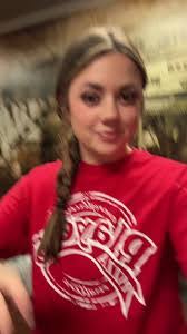 Penny Blythe's Instagram, Twitter & Facebook