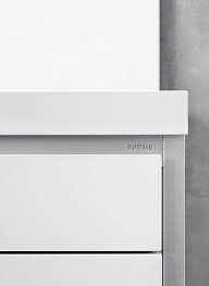 Ha un design purista ed ergonomico. Bulthaup B1 Kitchens Forms And Functions Bulthaup