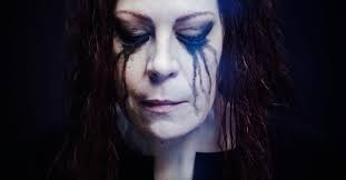 There Stands the Glass