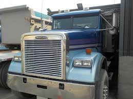 With drive axles rated at 23,000 to 70,000 lbs. Repo Com 2005 Freightliner Fld120 Dump Truck