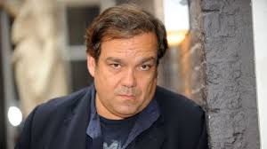 Bernard is a teacher in the suburbs and lives with victoria. Who Is Didier Bourdon Dating Didier Bourdon Girlfriend Wife