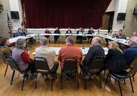 Three districts play chicken with state