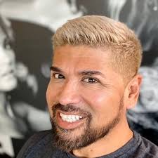 Robert Aganza (@StyleGuyVegas)