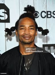 Actor Eddie Steeples arrives at the premiere of TBS' "The Guest Book"...  News Photo