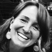 Sandra Clausen's Instagram, Twitter & Facebook