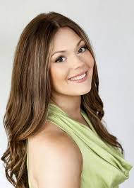 Jeanie Ackerman's Instagram, Twitter & Facebook