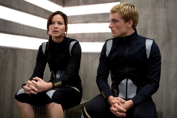 Catching Fire' Indeed: The Second Hunger Games Film Is a Vast Improvement  Over the First - Coachella Valley Independent
