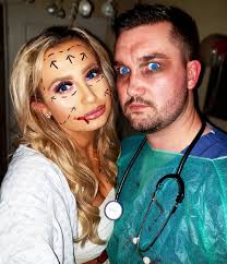 Alle jahre wieder wabern nebelschwaden durch die straßen und von überall her grinsen einen leuchtende kürbisköpfe. Halloween Kostume Fur Partner 2020 Die Besten Diy Ideen Maskerix De Paar Kostume Karneval Paar Kostume Halloween Kleidung