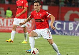 Faze comice 😆 faze comice cu animale 😂 faze comice cu pisici si caini. L Am Gasit Pe Benny Hill De Romania Faze Comice La Mall Cu Decarul Lui Dinamo Si Iubita Lui