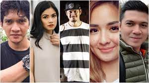 5 Artis Ini Ternyata Menolak Adegan Ciuman Di Film Kumparan Com