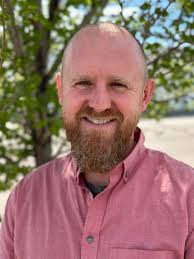 Recycled rubber barriers are better than concrete barriers.