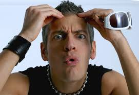 Zelig dice stop all'imitazione di fabrizio corona fatta da giovanni vernia. Biografia Di Giovanni Vernia