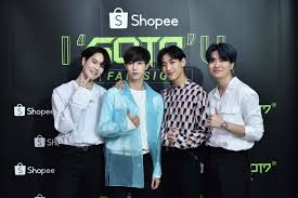 Namun, karirnya tidak langsung melonjak. Ini Daftar Grup K Pop Yang Pernah Digandeng Shopee Siapa Berikutnya Inspirasi Shopee