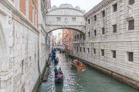 If you look closely at the church's center gable, you can see a statue of st. Top Things To Do In Venice In 2 Days An Itinerary Something Of Freedom
