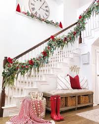 But all of that available wall space is just one large picture is sometimes all you need to decorate an enclosed space, particularly if the staircase is small or dark, because it won't make the. 15 Festive Christmas Staircase Decor Ideas