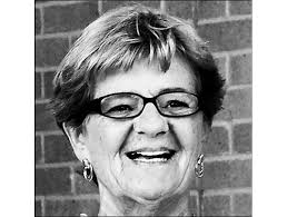 Maureen Canty's Instagram, Twitter & Facebook