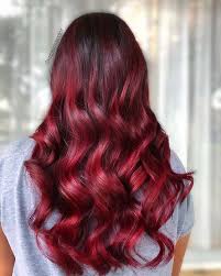Sophia bleached out the black box colour, revealing a red tone that's in the dye. 23 Red And Black Hair Color Ideas For Bold Women Page 2 Of 2 Stayglam