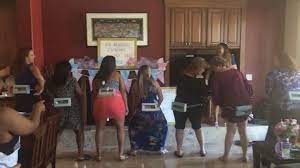 Ideas originales para el baby shower. Mrs Hafen On Instagram I Don T Always Shake What My Mama Gave Me In Public But When I Do I Trendy Baby Malaysia