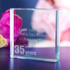 A great 35 year wedding anniversary gift for her would be an item of coral coloured jewellery. 35th Coral Anniversary Gifts The Gift Experience
