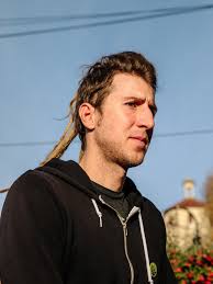 Moxie marlinspike (@moxie) is a cryptographer and computer security researcher who created the encrypted messaging app signal. Worried About The Privacy Of Your Messages Download Signal The New York Times