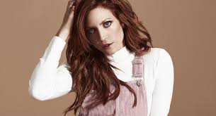 That's right, her long red locks have been chopped short to her chin and bleached blonde. Brittany Snow Man Of Metropolis