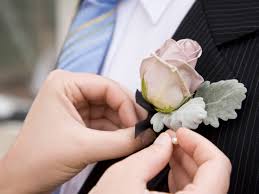 Carnations, daisies, irises, lilies, orchids, roses, sunflowers How To Have The Best Prom Ever