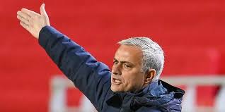 Mathilde mourinho is jose mourinho's daughter, 4 photos in. Am Liebsten 11 Spieler Ausgewechselt Mourinho Sorgt Mit Instagram Post Fur Wirbel Mopo