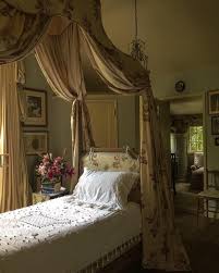 This foundation makes it easy to create a cohesive, peaceful theme for relaxing, reading and sleeping. Lit A La Ciel French Canopy Bed Canopy Bed Diy Bed Canopy