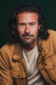 Benjamin Bateman's Instagram, Twitter & Facebook