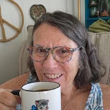 Deborah Hammack's Instagram, Twitter & Facebook