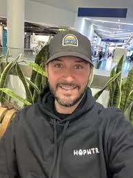 Jonathon Richards's Instagram, Twitter & Facebook