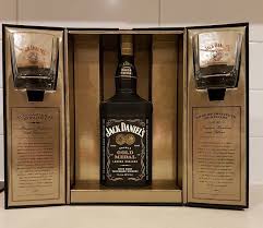 Jack Daniel S Double Gold Bottle In 2020 Jack Daniels Jack Daniels Whiskey Bottle Jack Daniels Whiskey