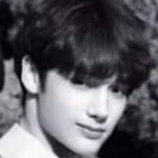 To their cute friendship ♥ || hi everyone! Yeng Loves Huening Kai On Twitter Yuna Really Said That Jungkook And Huening Kai Are The Best Male Maknaes And I M Here For That Fact