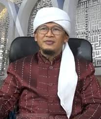 Sang ustaz tidak pernah absen tampil di televisi dan radio. Abdullah Gymnastiar Wikipedia