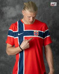 HAALAND FARMANDO AURA! 🔥🇳🇴 Se liga nas fotos do Haaland no media day da  seleção norueguesa para a Copa do Mundo de 2026. O atacante do Manchester  City promete vai brilhar no