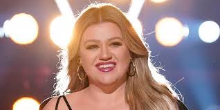 Kelly Clarkson Announces Las Vegas Concert This Summer