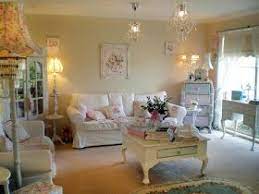 L Appartamento Al Piano Di Sotto Portare La Primavera In Soggiorno Arredamento Salotto Shabby Chic Arredamento Idee Arredamento Soggiorno