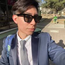 Rodrygo no solo se señaló las 15 Champions League, segundos antes se  equivocó señalando el logo de la marca HP. ☠️