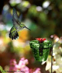 Hummingbird feeder copper flower pot plant stake this beautiful hummingbird feeder plant stake is perfect for your hanging plants and table top pots! Pin By Marianela Sellers On Bird Feeders Bird Houses Humming Bird Feeders Flower Pots Small Flower Pots