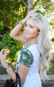 de hipste kleuren van 2015 platina sneeuwblond wit as zilver 20 geweldige lang haar kapsels lang haar kapsels lang haar kapsels