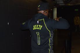 See more ideas about atlanta hawks, team jersey, nba basketball teams. Atlanta Hawks On Twitter Jeezy Debuting The New City Jersey Truetoatlanta