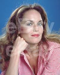 CATHERINE BACH 10" x 8" Photograph no 1 £4.00