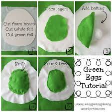 All Things Dr Seuss Diy Green Eggs And Ham Costume Easy Peasy Pleasy Dr Seuss Dr Seuss Crafts Dr Seuss Costumes