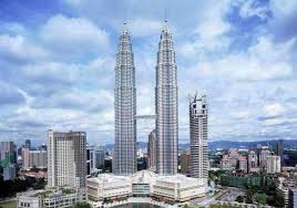 Dipergunakan untuk pengamatan dan pemancar sinyal telekomunikasi, tokyo sky tree memiliki tinggi 634 meter. Klcc Menara Kembar Tertinggi Di Dunia Muhammad Ihwan