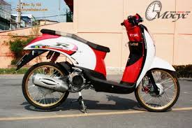 Berita otomotif terbaru dari motoblast yang menyajikan modifikasi striping motor dan render motor baru juga terkait rumor dan gosip di indonesia. Modifikasi Motor Scoopy Karbu Babylook Blog Gambar Modifikasi Motor Motor Gambar Honda